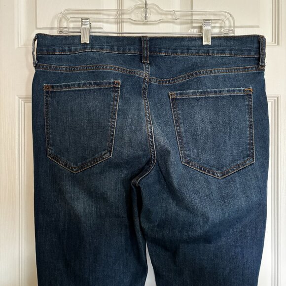 Old Navy Boyfriend Straight Jeans Sz 12 Regular Mid Rise Blue Denim - Picture 4 of 7